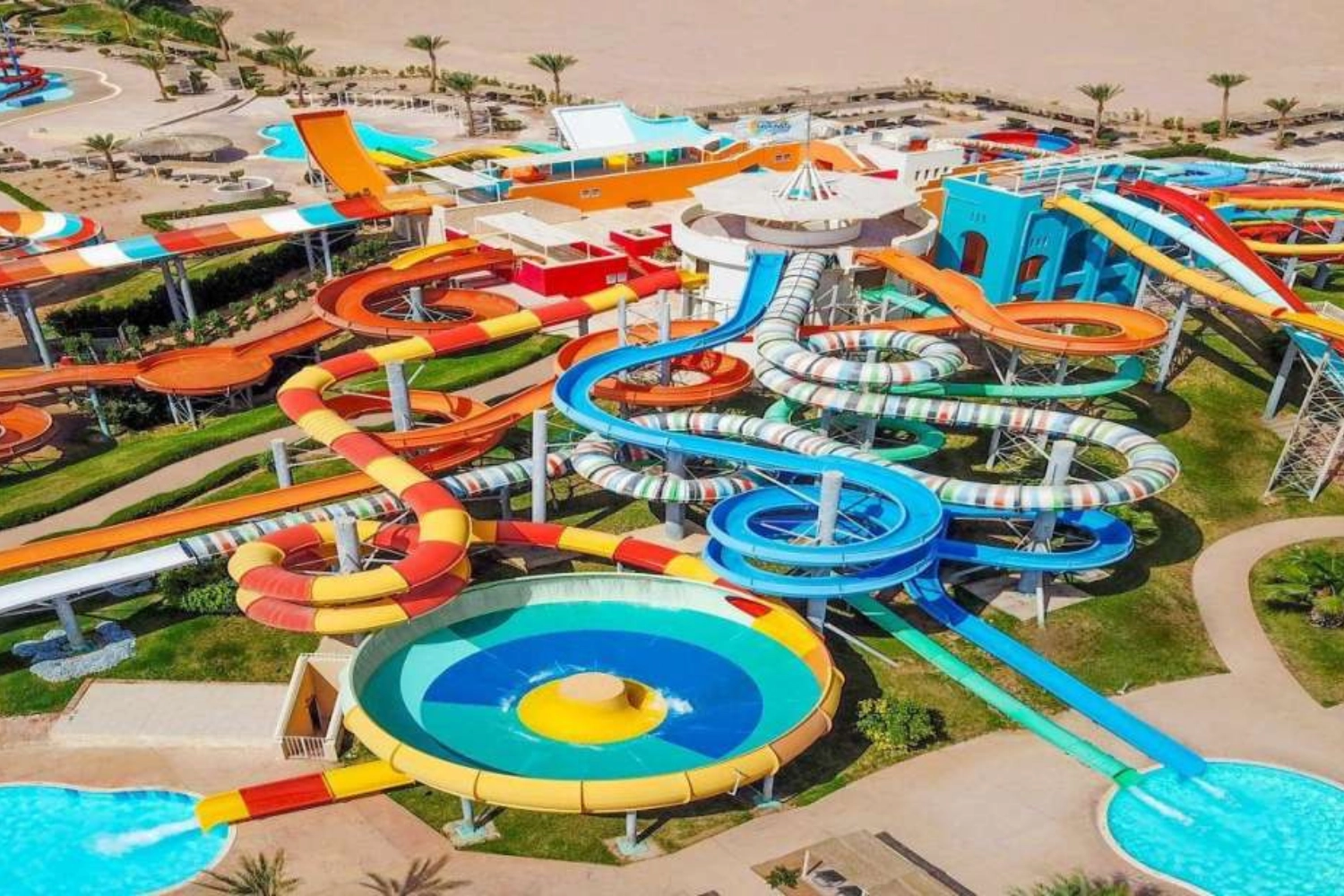 Hurghada Makadi Aqua Park Tickets, Transfer, and Lunch